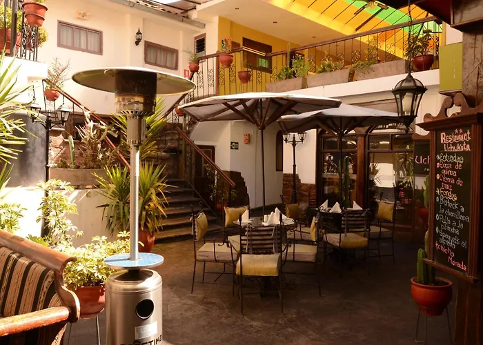 Oblitas Plaza De Armas 2*