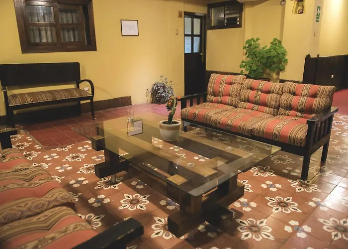 Oblitas Plaza De Armas クスコ
