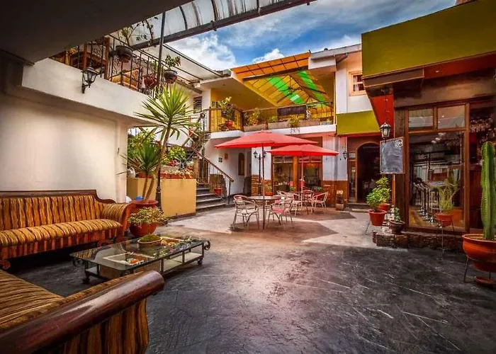 Oblitas Plaza De Armas クスコ